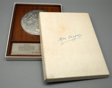 Load image into Gallery viewer, Marc Chagall silver medallion